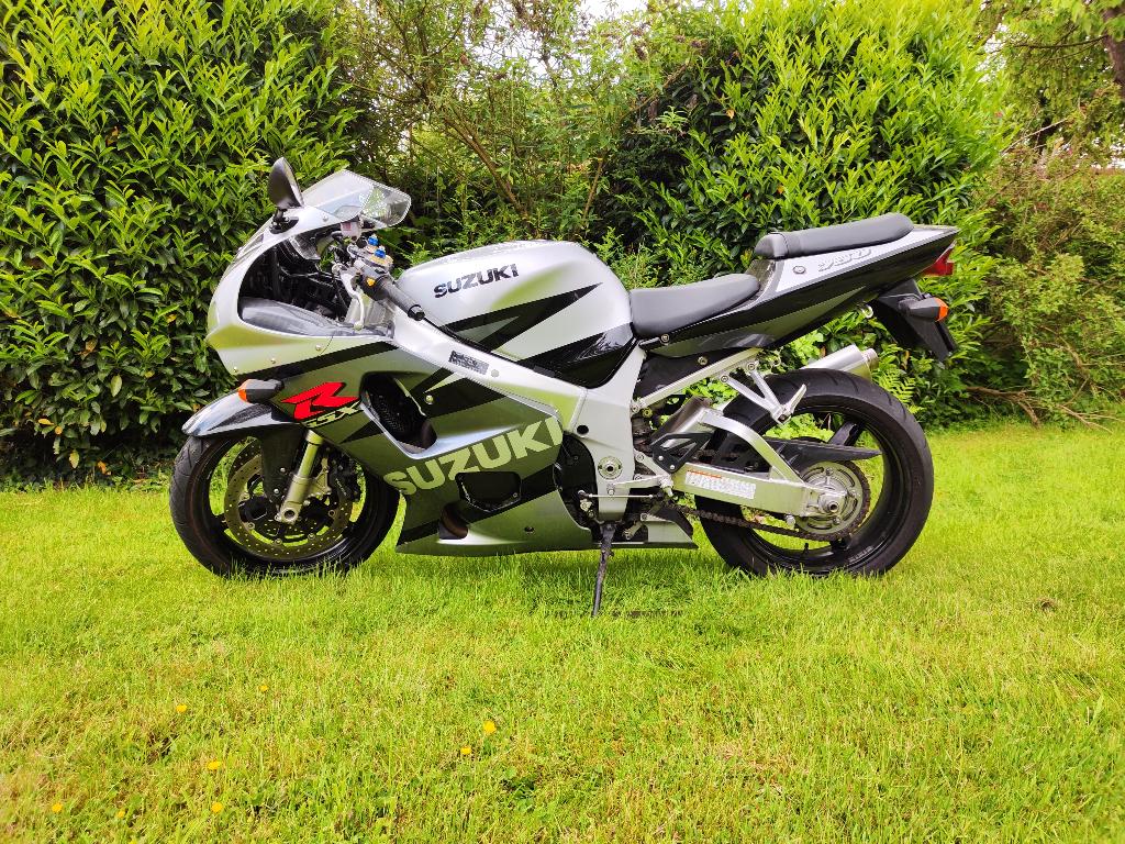 Suzuki gsx R750, Motoren, Motoren | Suzuki, 750 cc, Occasion, 4 cilinders, Motorrijbewijs A