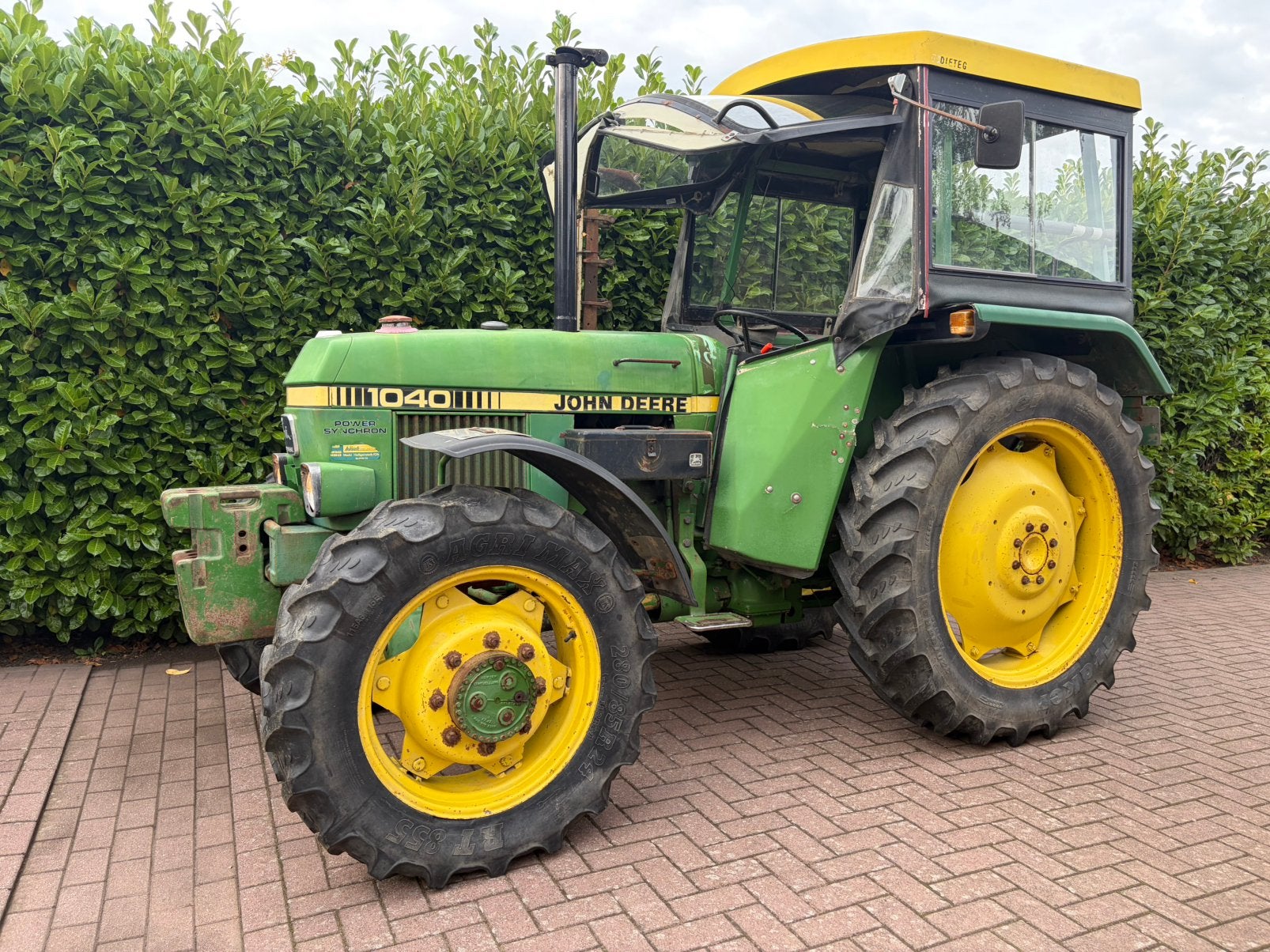 John Deere 1040 4WD, Power Synchron, Stuurbekrachtiging, Zakelijke goederen, Ophalen, Gebruikt, John Deere, Tot 2500