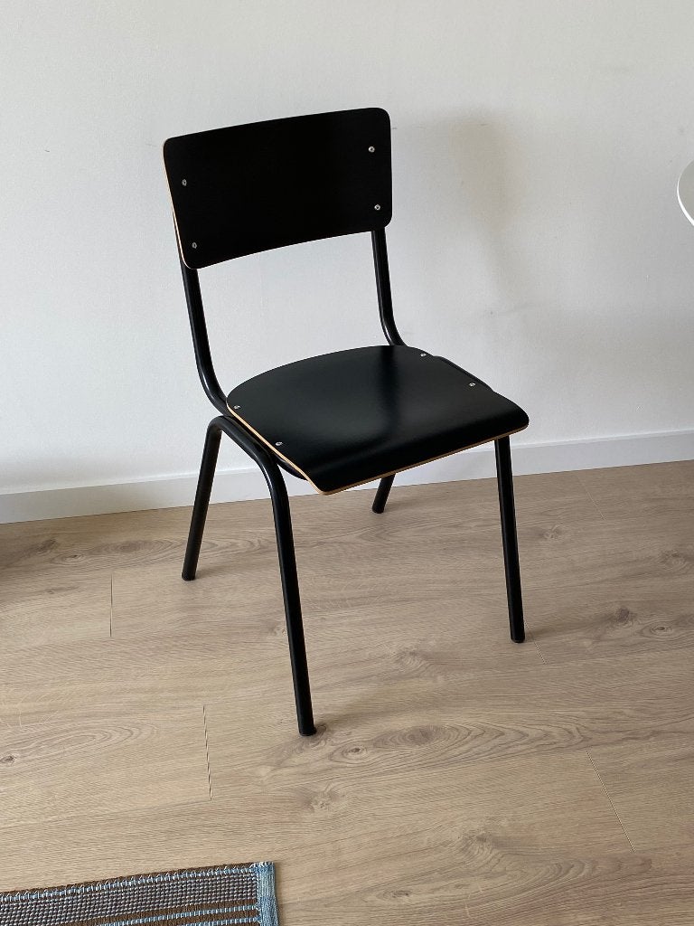 Zuiver back to school stoel, Ophalen, Gebruikt, Zwart, Eén