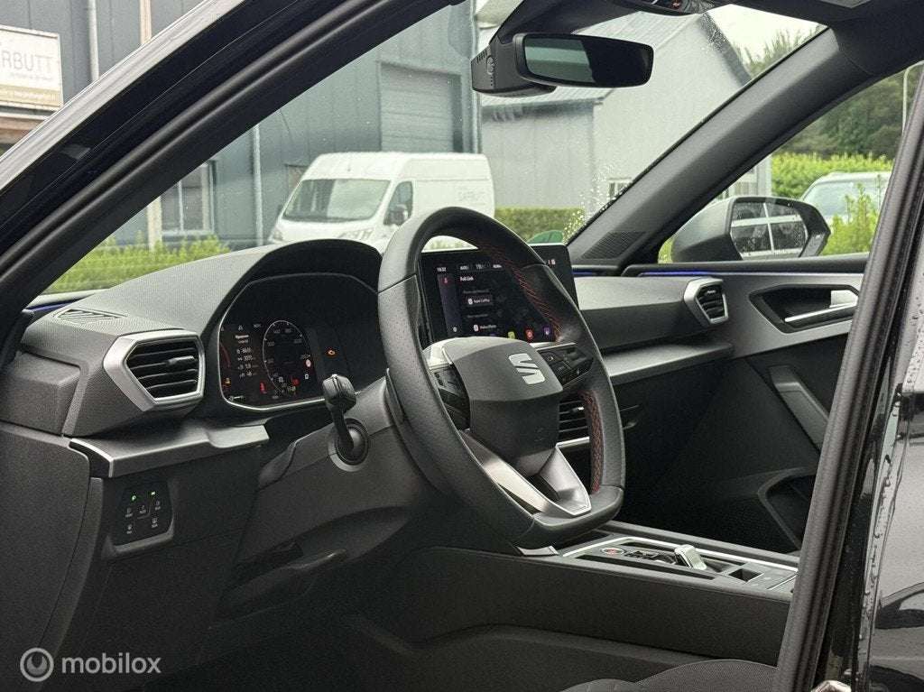 Seat Leon 1.4 TSI eHybrid FR 204 PK PANO|ACC|CAMERA|CARPLAY, Auto's, Seat, Automatische klimaatregeling, 4 cilinders, Leon, Leder en Stof