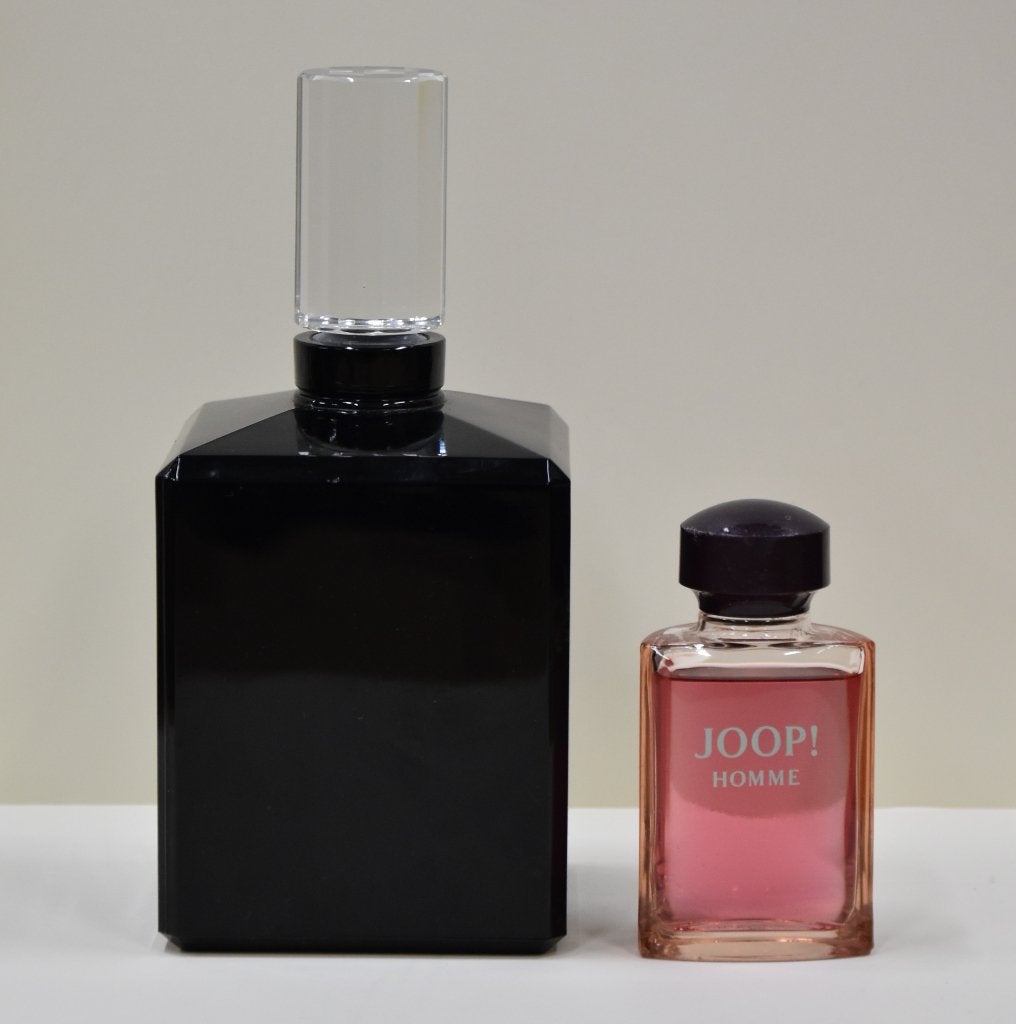 Etalage Parfum reclame object XL Robert Piquet, Ophalen of Verzenden, Zo goed als nieuw, Parfumfles