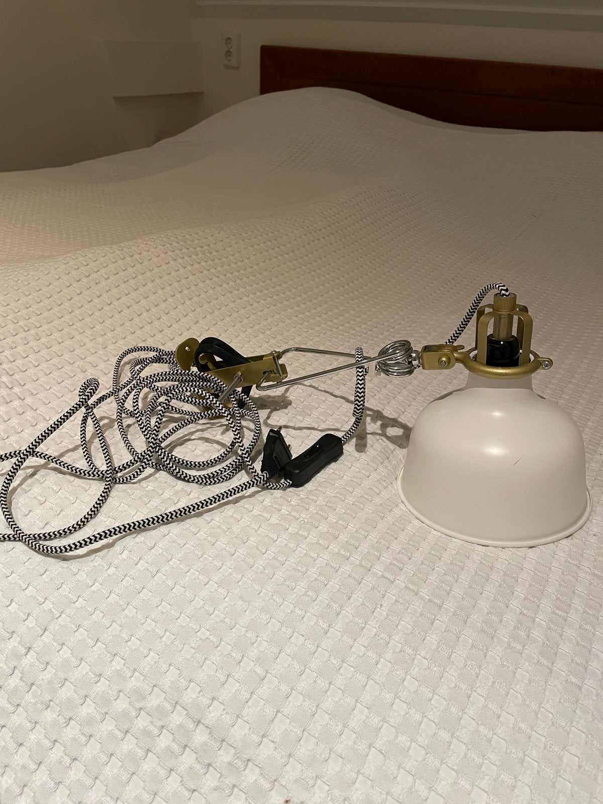 1 leuk IKEA wandlampjes met klem, Ophalen, Met snoer/stekker, Gebruikt, IKEA