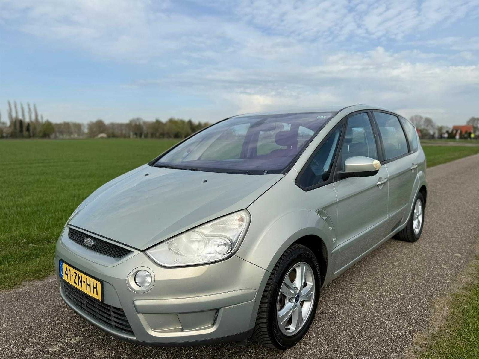 Ford - 2008 - S-Max - 2.0-16V - 41-ZN-HH, Auto's, Ford, Voorwielaandrijving, 145 pk, Gebruikt, 4 cilinders