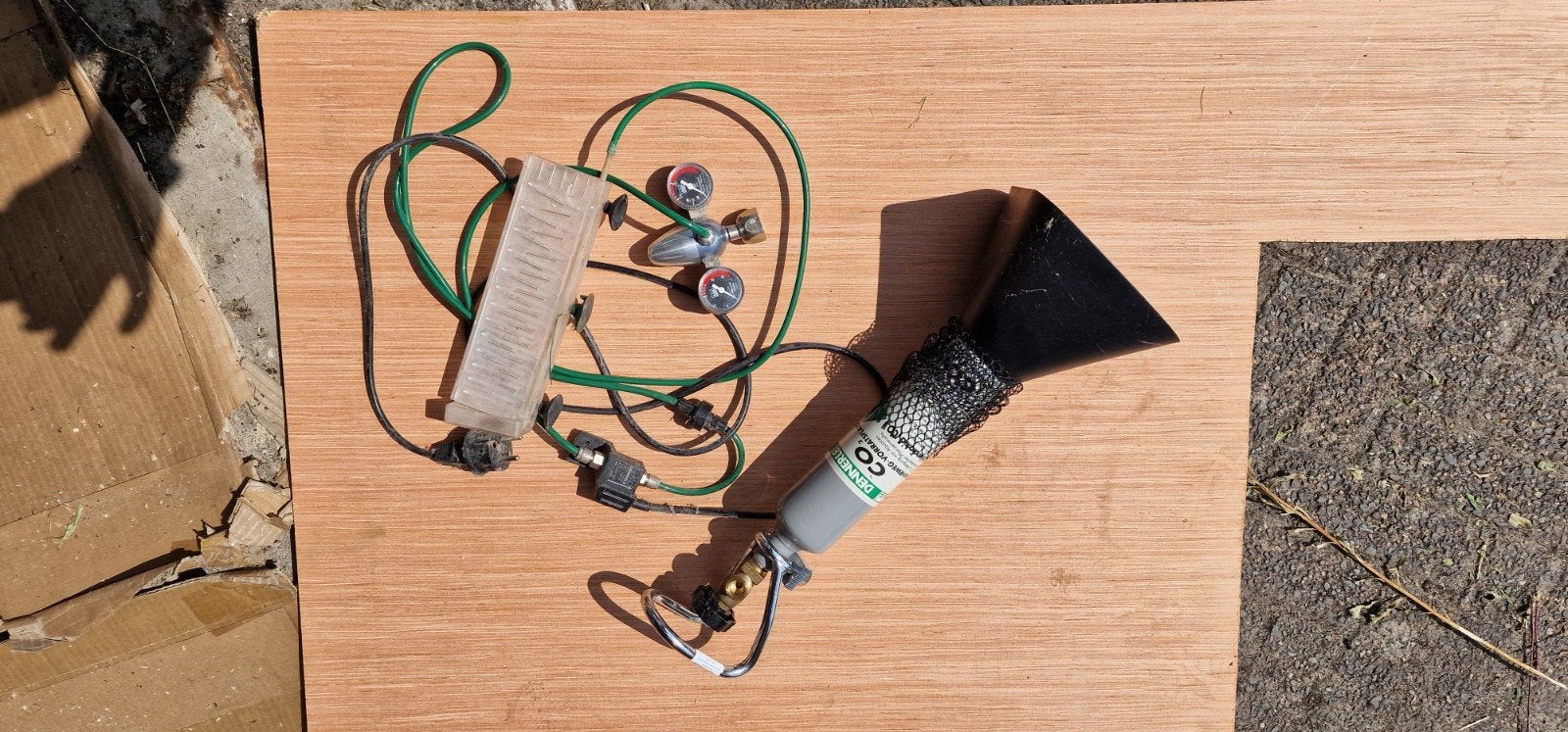 CO2-regelaar met meters en toebehoren. Dennerle, Dieren en Toebehoren, Ophalen, Gebruikt, CO₂-systeem