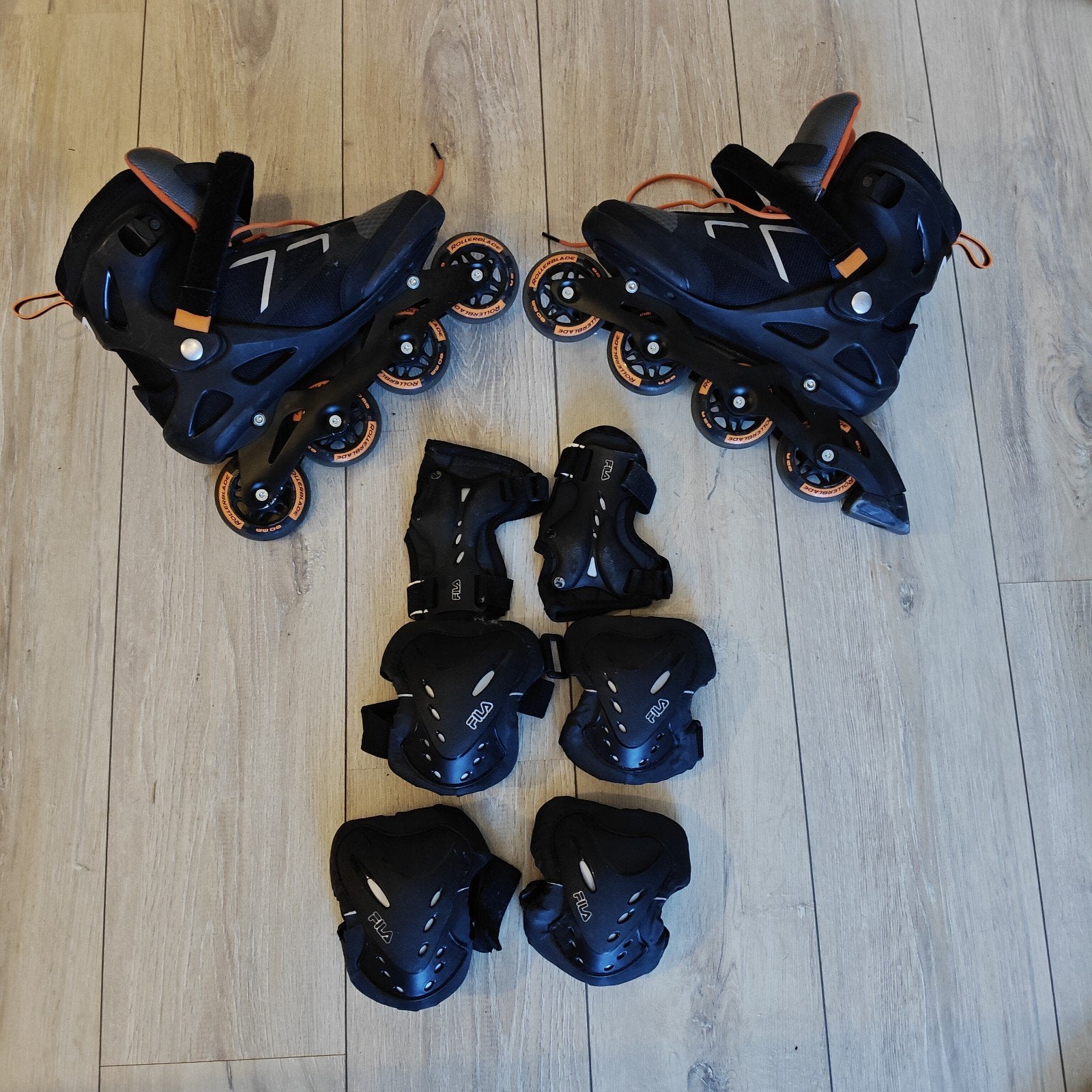 Rollerblade Macroblade 80 skeelers maat 44 +Fila beschermers, Gebruikt, Heren, Inline skates 4 wielen, Ophalen