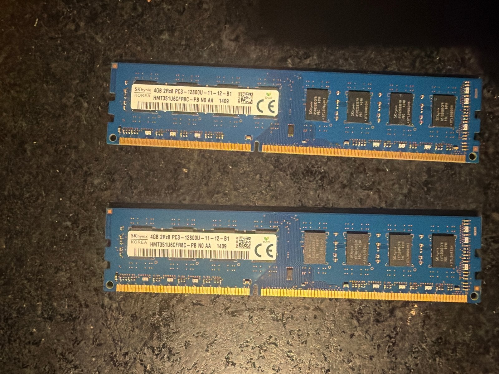 SK Hynix 4GB DDR3 RAM Geheugen (2 stuks), Gebruikt, Server, DDR3, Ophalen of Verzenden