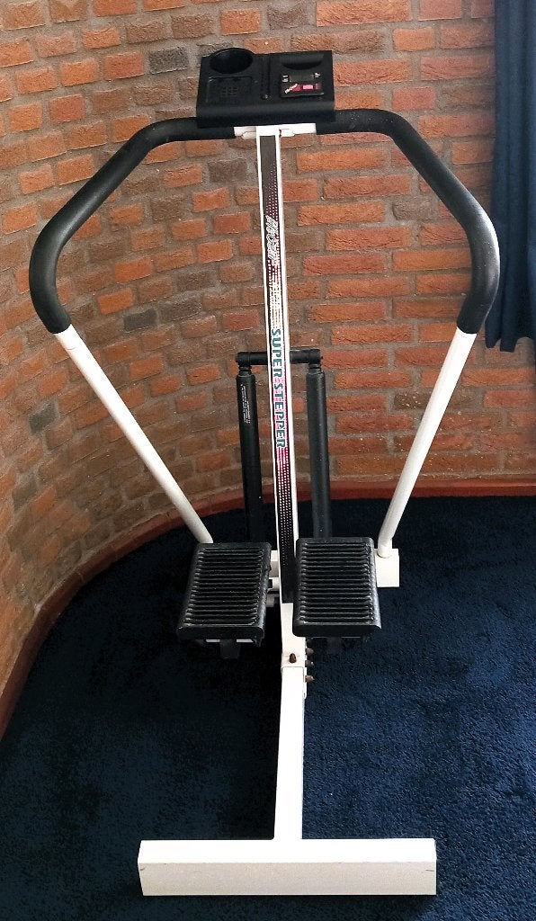 Stepper - Instelbare snelheid met trainingsmeter - €20, Sport en Fitness, Ophalen