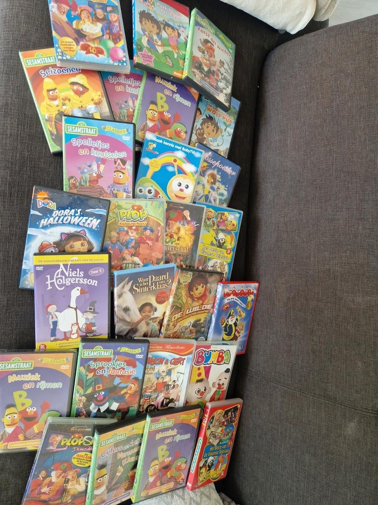 Grote collectie kinder DVD's -, Ophalen, Gebruikt, Alle leeftijden, Overige genres