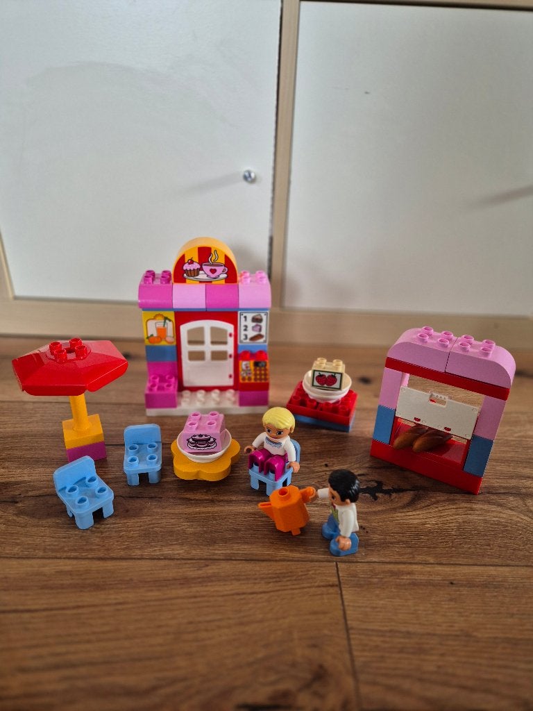 LEGO Duplo café + Hello Kitty winkel, Gebruikt, Overige thema's, Duplo, Complete set