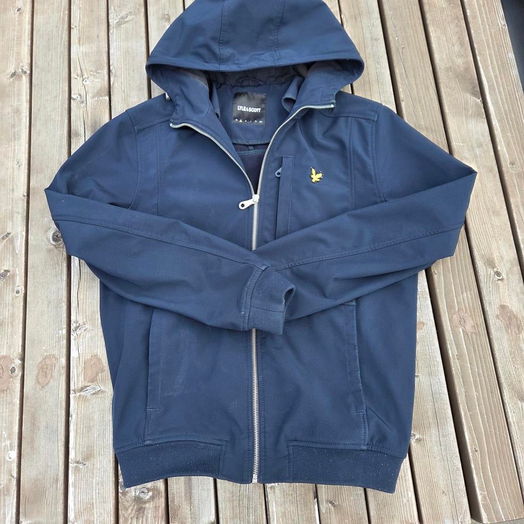 Softshell jas met cap Lyle&Scott mt S blauw, Ophalen of Verzenden, Zo goed als nieuw, Blauw