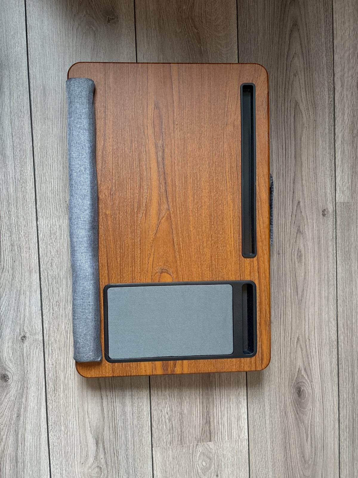 Draagbaar Laptop Bureau - Hout met Muismat en Telefoonhouder, Ophalen, Opbergruimte, Hout, Bruin