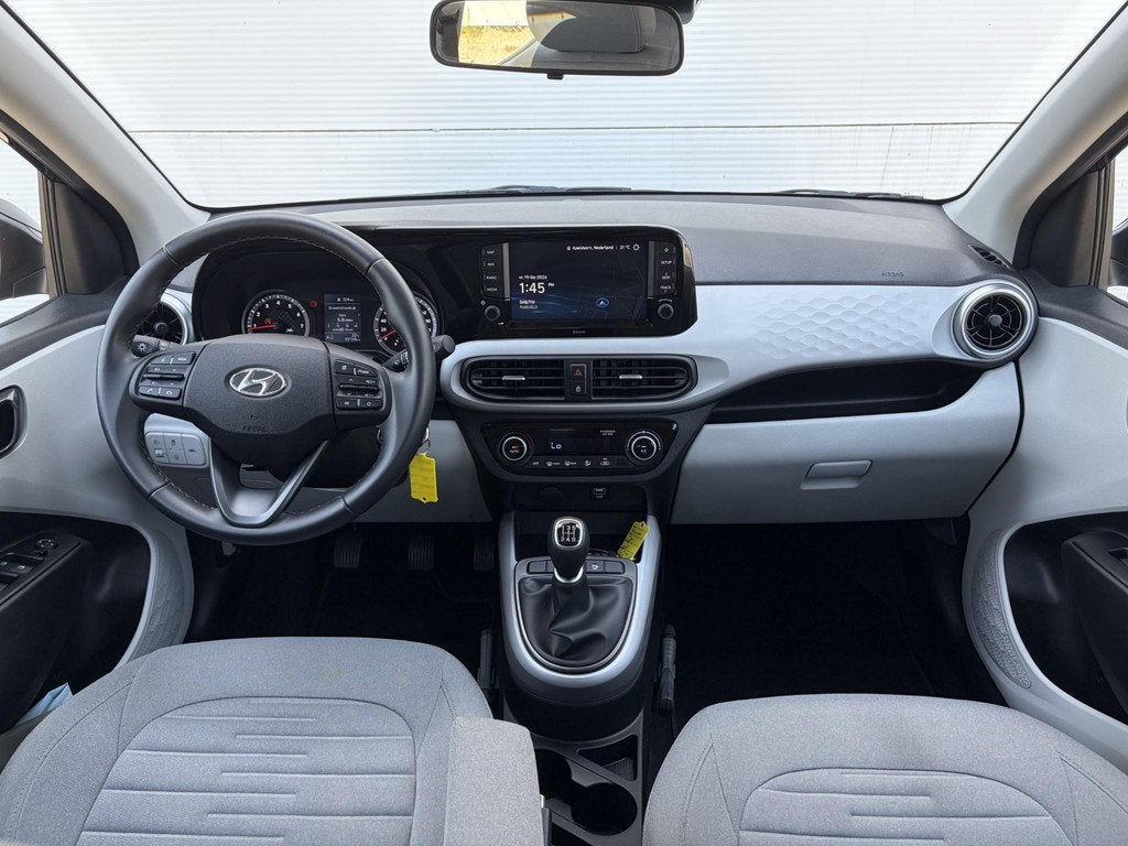 Hyundai i10 1.0 Premium / Airco / Apple Carplay/Android Auto, Voorwielaandrijving, Stof, Gebruikt, 899 kg