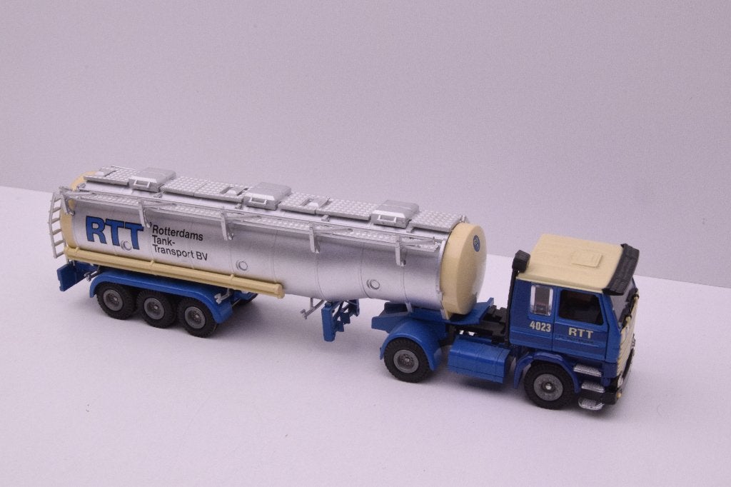 Scania 142-V8  '' RTT Rotterdam ''  Tekno, Ophalen of Verzenden, Zo goed als nieuw, Bus of Vrachtwagen, Tekno