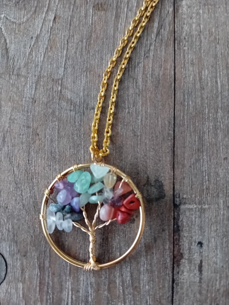 Kettinghanger tree of life levensboom met halfedelstenen, Nieuw, Ophalen of Verzenden, Steen of Mineraal, Goud