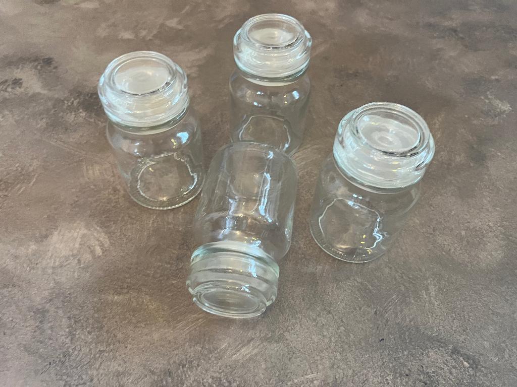 40 Glazen potjes, Overige typen, Ophalen, Zo goed als nieuw, Glas