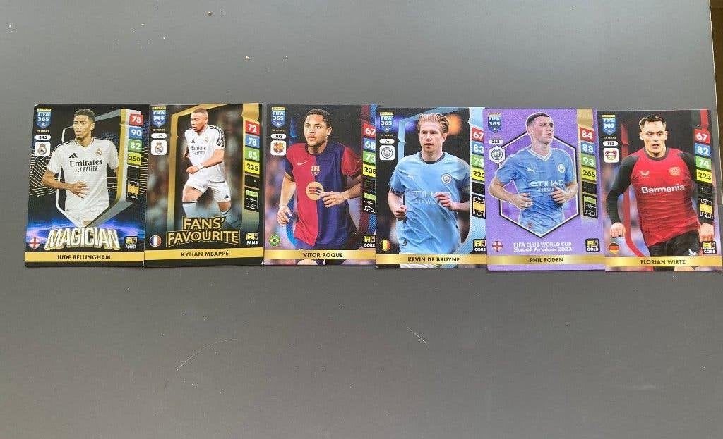 Panini adrenalyn fifa 360 2025 bundle kaarten met Mbappé, Ophalen of Verzenden, Zo goed als nieuw