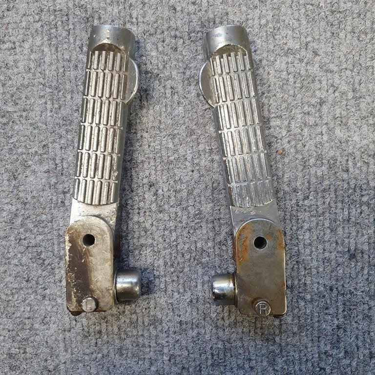 Duo Voetsteun AGM LX / BTC Bellagio voetsteunen links rechts, Ophalen of Verzenden, Gebruikt, Overige typen, Overige merken