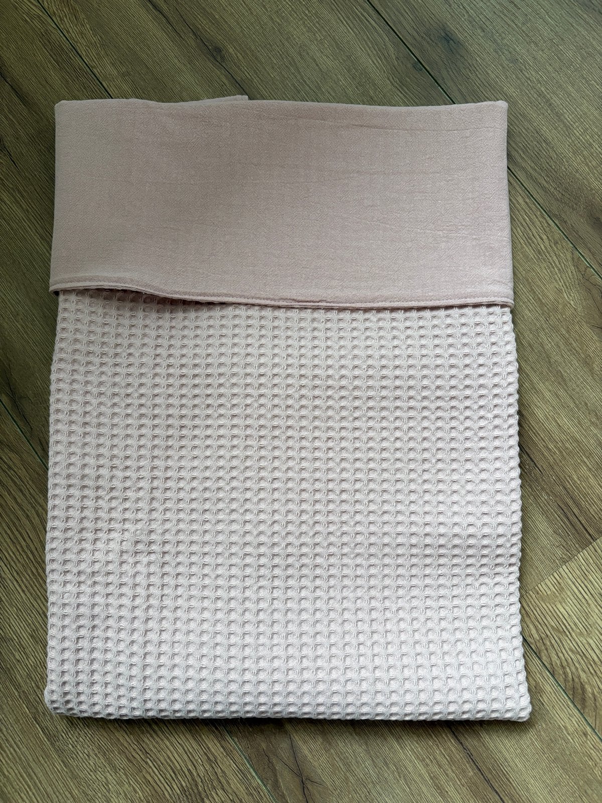 Nieuw licht oud roze Wiegdekentje, Ophalen of Verzenden, Nieuw, Handgemaakt, Roze