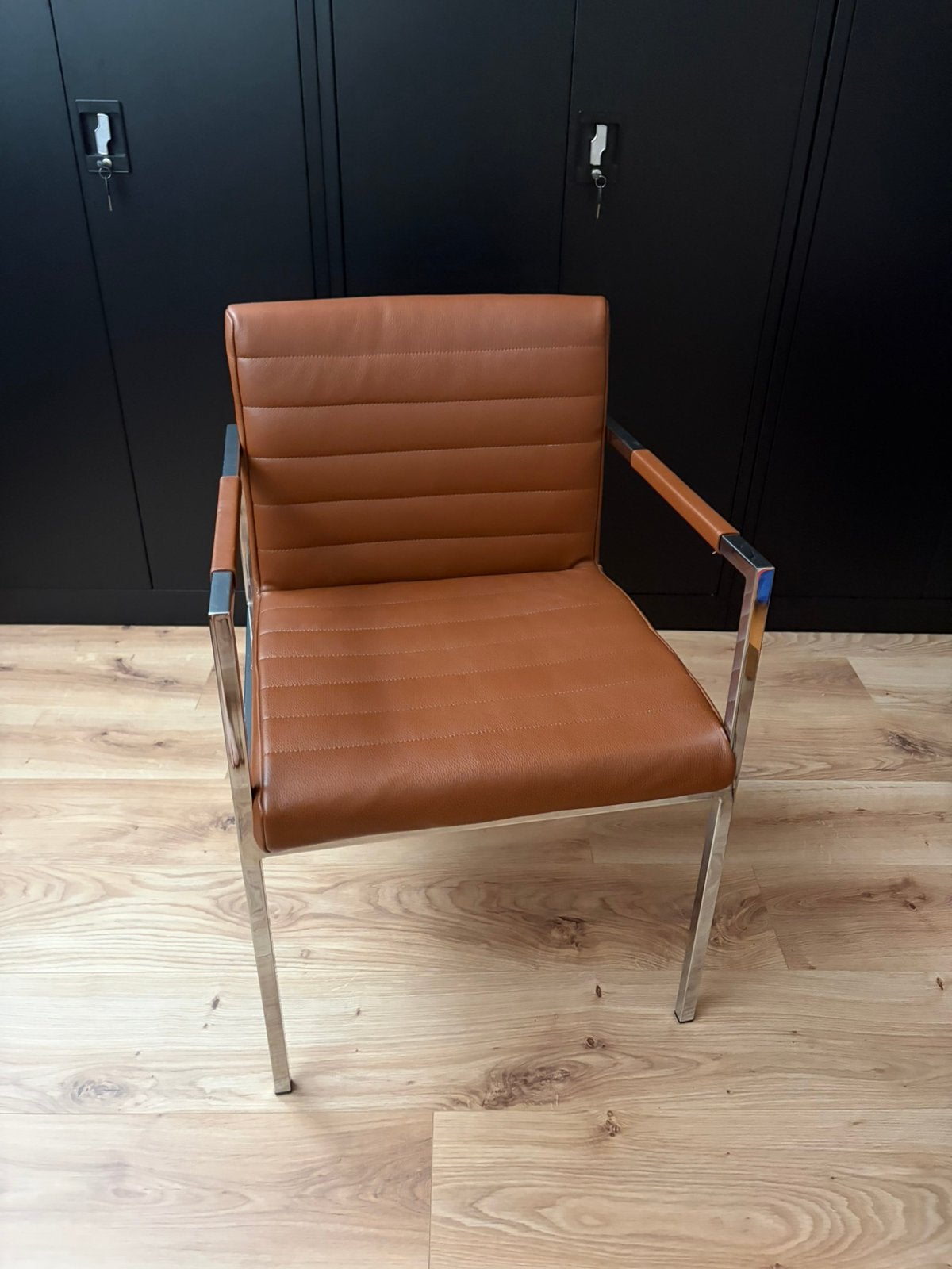 Moderne design stoel / vergaderstoel cognac leerlook vintage, Ophalen, Gebruikt, Bruin, Eén