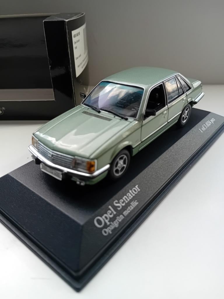 Minichamps Opel Senator 3.0E CD 1980., Hobby en Vrije tijd, Modelauto's | 1:43, Ophalen of Verzenden, Zo goed als nieuw, Auto