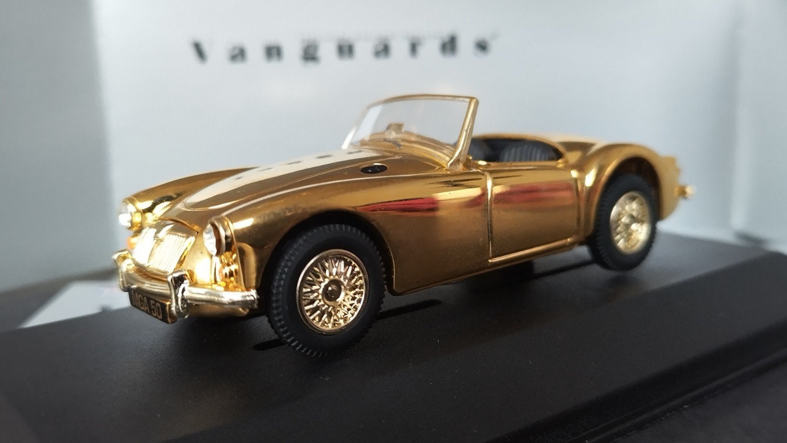 MG A Mga gold 1:43 Vanguards Pol, Auto, ., Nieuw, Uk