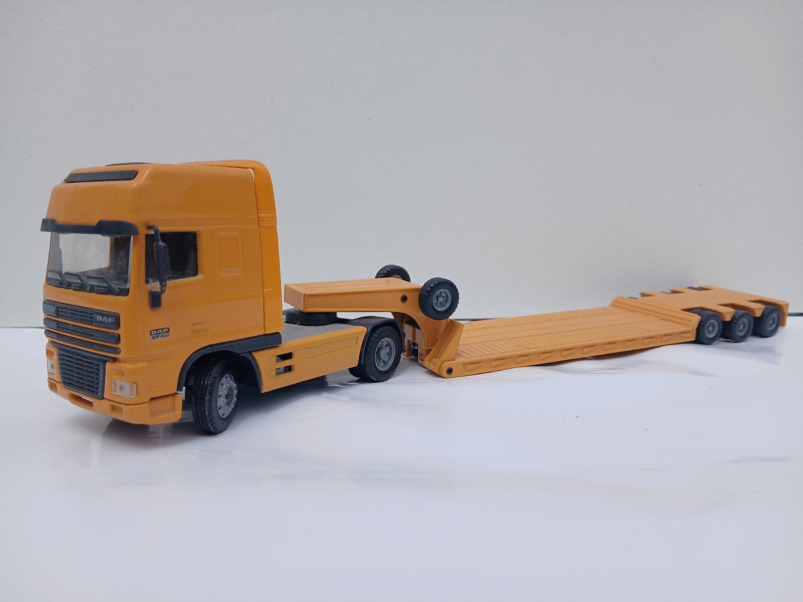 95 XF DAF , JOAL, Hobby en Vrije tijd, Modelauto's | 1:50, Ophalen of Verzenden, Bus of Vrachtwagen