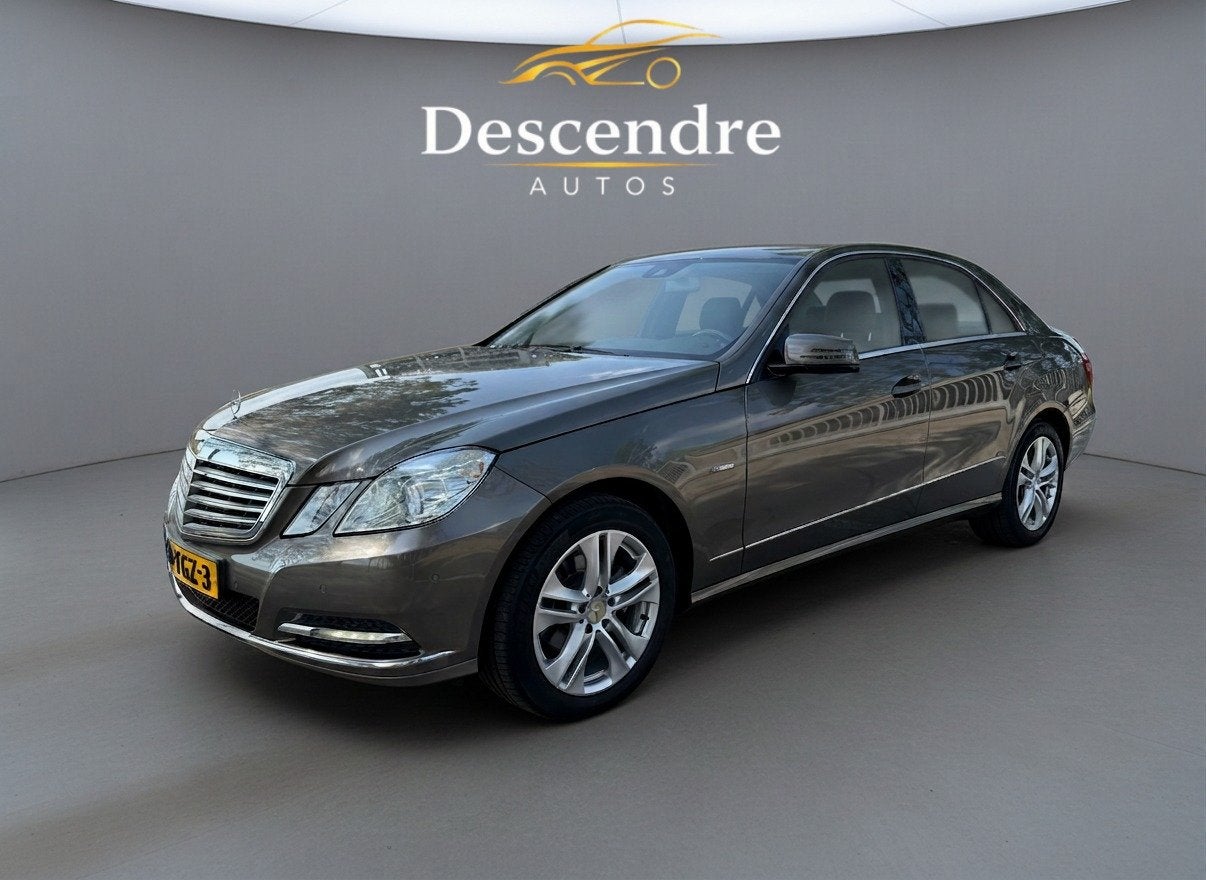 Mercedes-Benz E-Klasse 200 CGI Business Class Elegance, Auto's, Automaat, Euro 5, Gebruikt, 4 cilinders