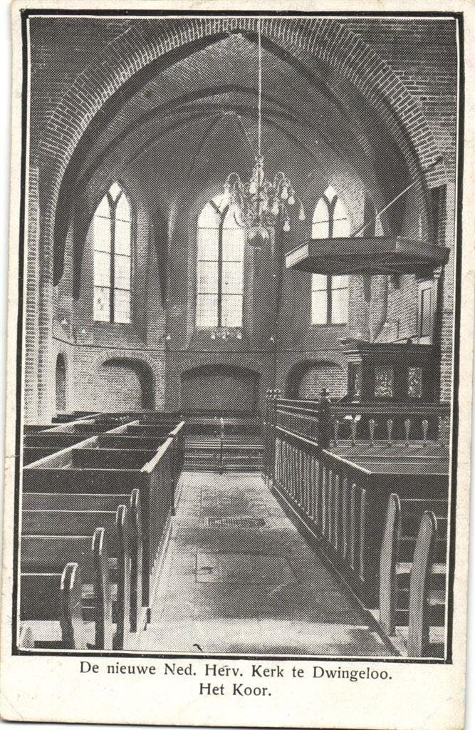 De nieuwe Ned. Herv. Kerk te Dwingeloo. Het Koor. - 1947 gel, Ophalen of Verzenden, 1940 tot 1960, Gelopen, Drenthe