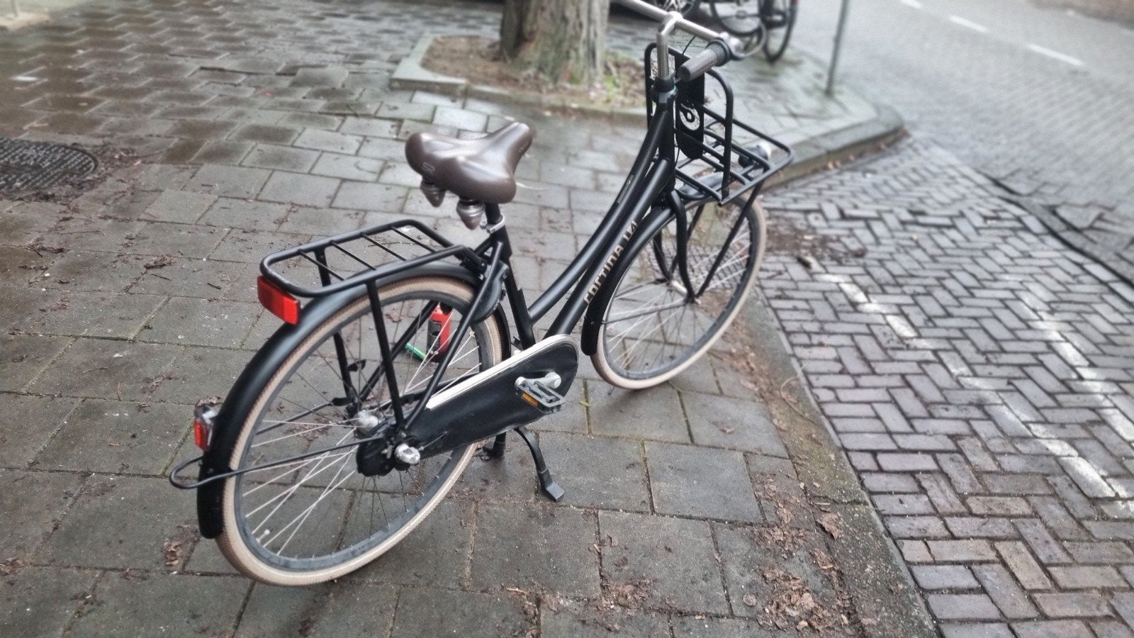 Cortina dames  fiets, Fietsen en Brommers, Fietsen | Dames | Damesfietsen, 56 cm of meer, Ophalen, Zo goed als nieuw, Overige merken