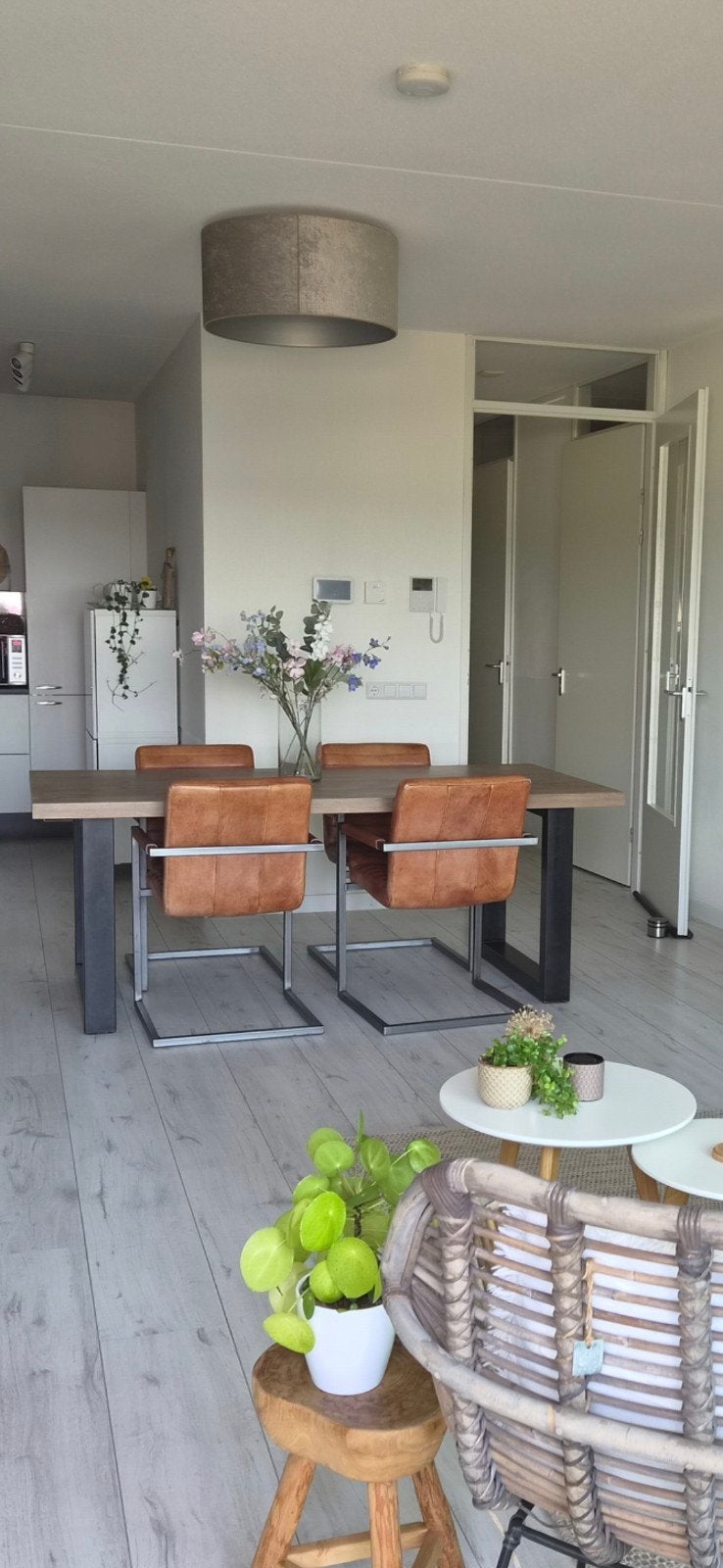 eetkamertafel 200x100 en 4 eetkamerstoelen
Ee, Huis en Inrichting, Tafels | Eettafels, Ophalen, 200 cm of meer, 50 tot 100 cm