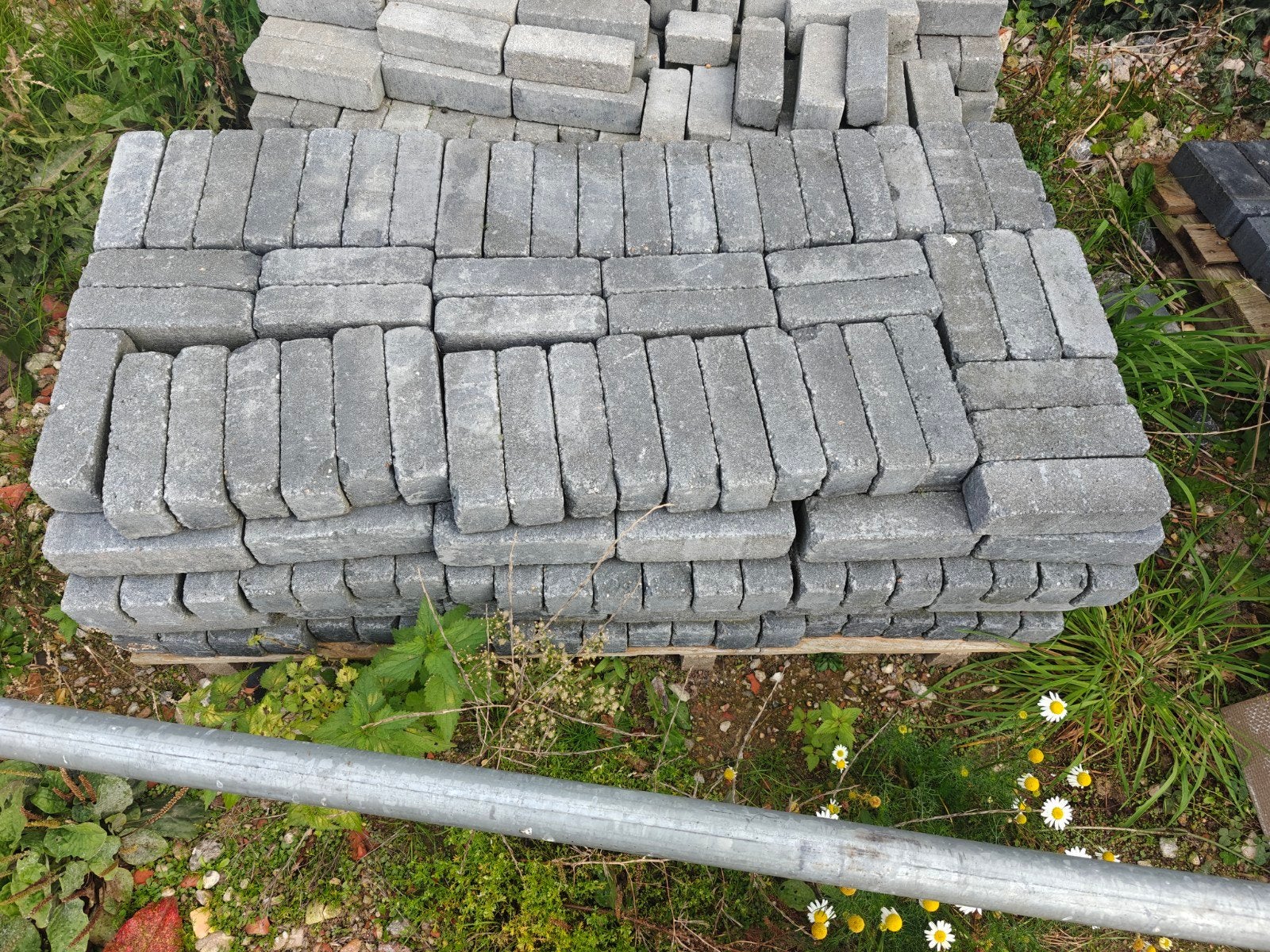 Restpartij getrommelde antraciet grijs waalformaat, Ophalen, Nieuw, Minder dan 100 cm, Minder dan 25 cm