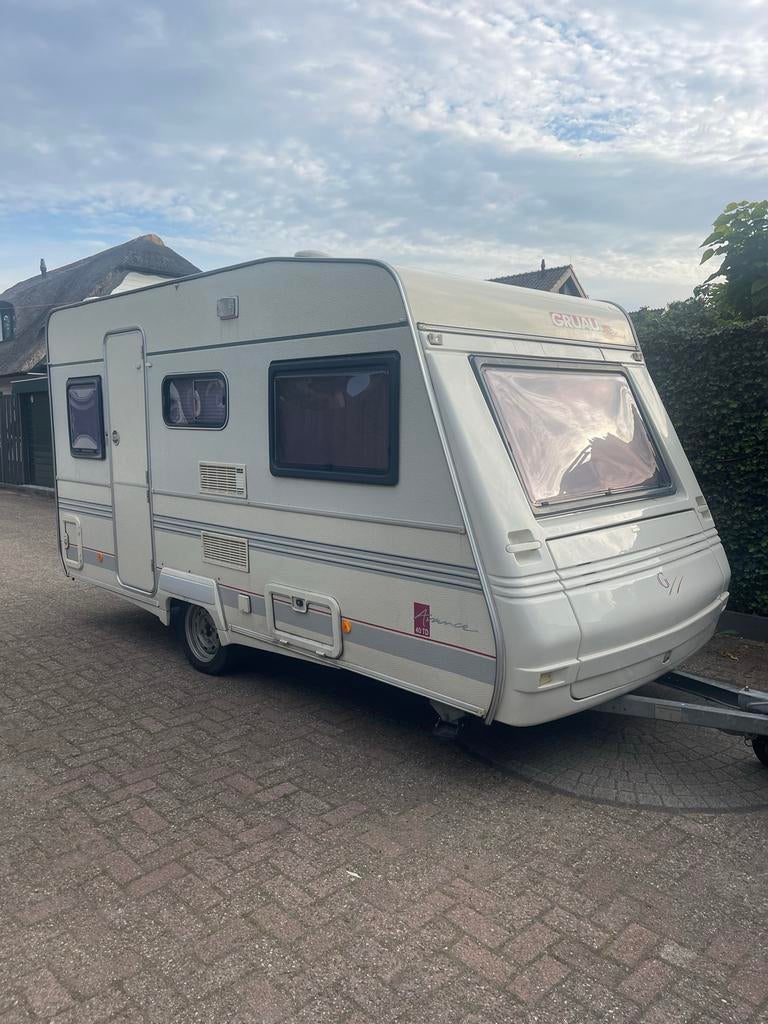 Gruau Caravane - Compacte caravan met stapelbedje, Overige merken, Standaardzit, 750 - 1000 kg, Particulier