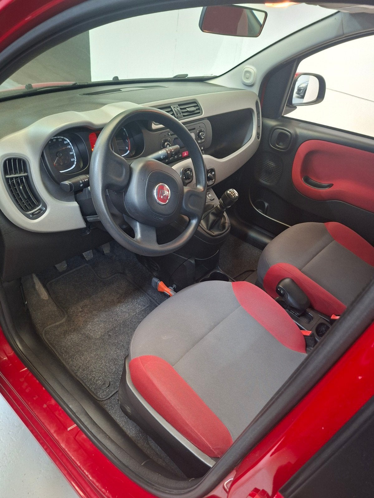Fiat Panda 0.9 Twinair 48KW 2013 Rood, 31 €/maand, Panda, Origineel Nederlands, 964 cc