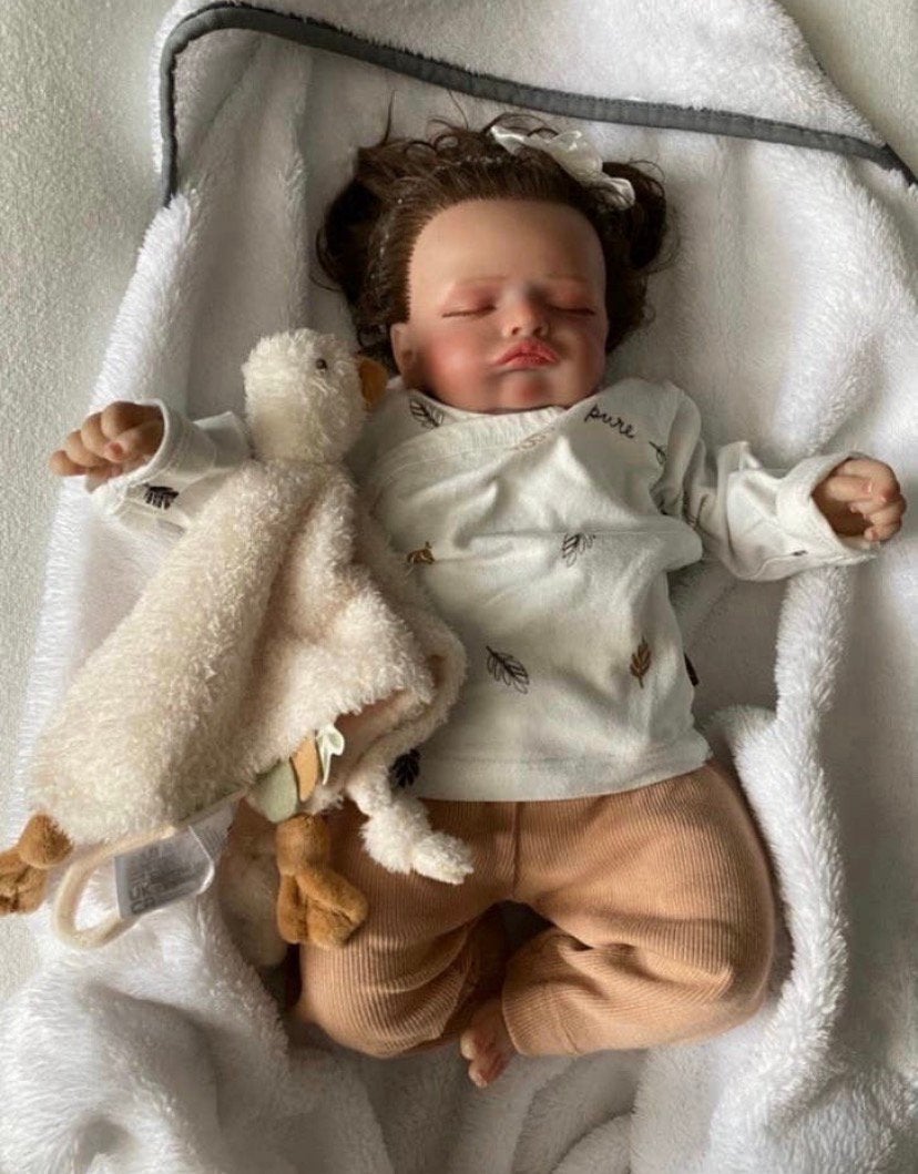Realistische Reborn baby meisje 🌺, Verzamelen, Verzenden, Zo goed als nieuw, Pop, Levensecht of Reborn