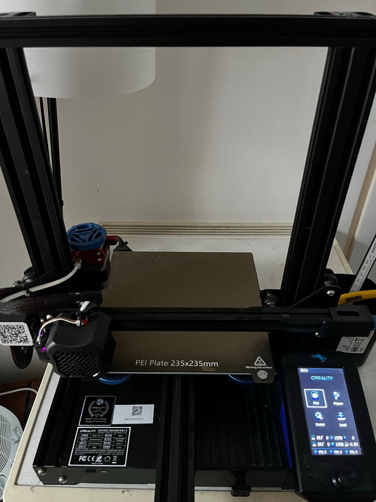 Creality Ender-3 V2 3D-printer + 2kg filament&auto-levellin, Computers en Software, 3D Printers, Ophalen, Zo goed als nieuw, Filament