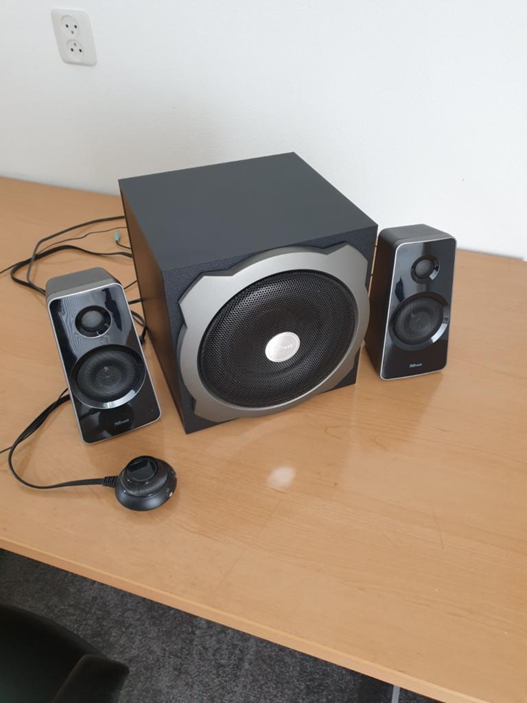 Als nieuw Trust Tytan 2.1 Speaker Set, Computers en Software, Pc speakers, Ophalen, Zo goed als nieuw, Audiokanaal 2.1, Trust