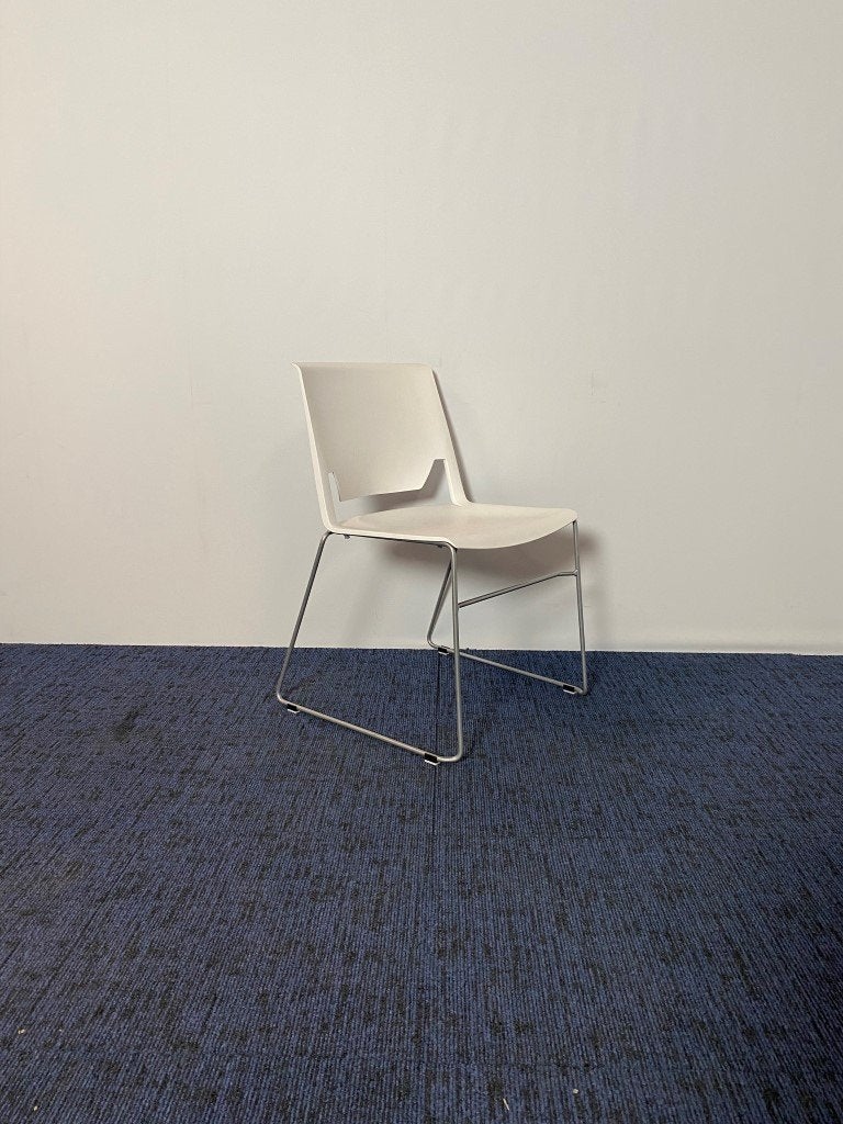 4 x Kantinestoel Comforto Haworth D6240 - Wit, Huis en Inrichting, Ophalen, Wit, Vier, Kunststof
