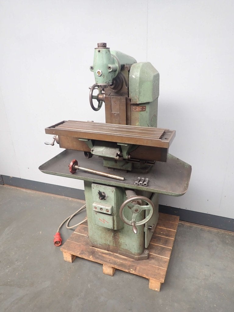 Aciera F3 freesmachine, Doe-het-zelf en Verbouw, Draaibanken, Niet ingevuld, Gebruikt, Niet ingevuld, Ophalen of Verzenden