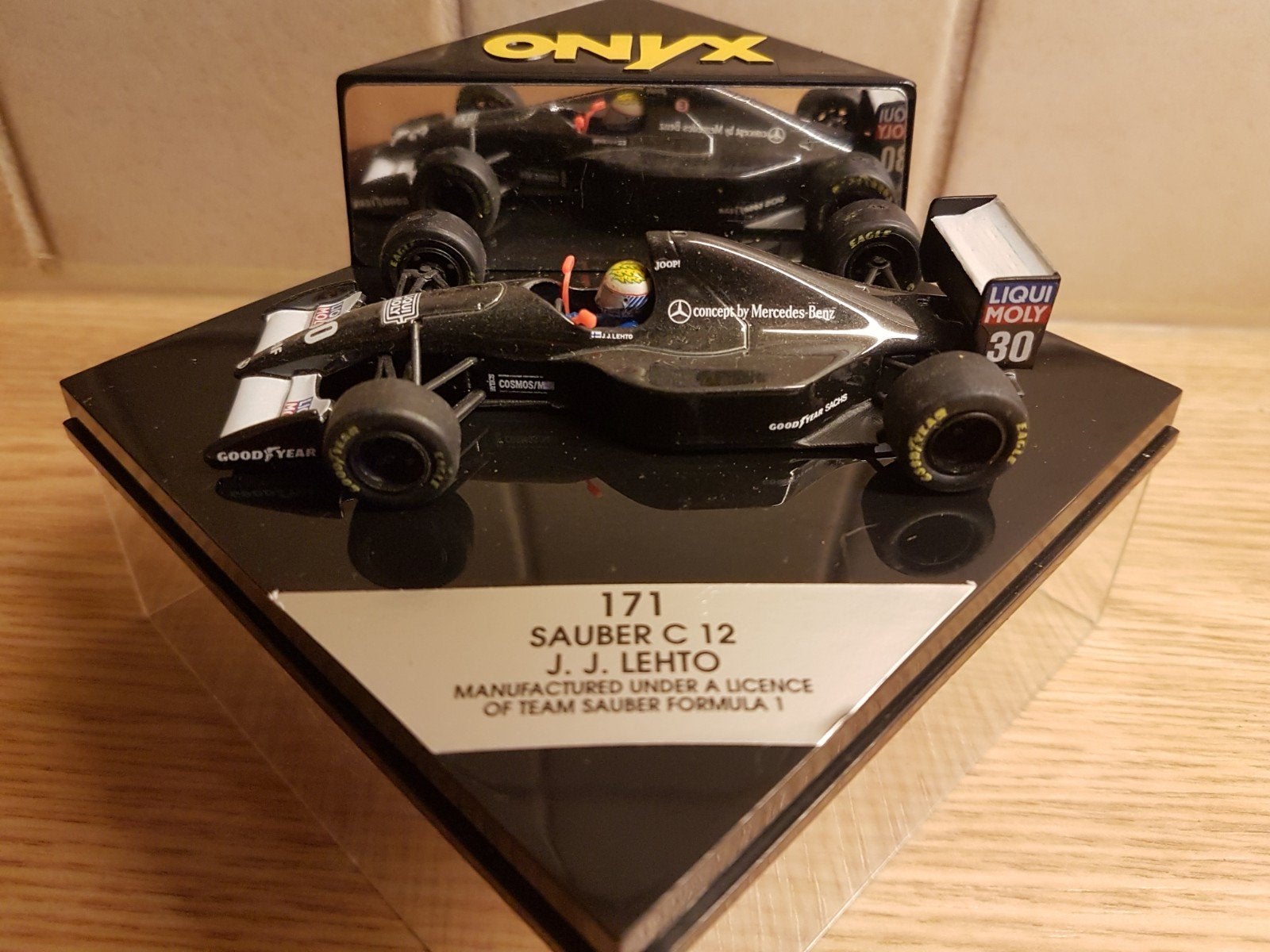 F1 sauber mercedes c12 jj lehto 1993, Hobby en Vrije tijd, Modelauto's | 1:43, Ophalen of Verzenden, Zo goed als nieuw, Auto, Overige merken