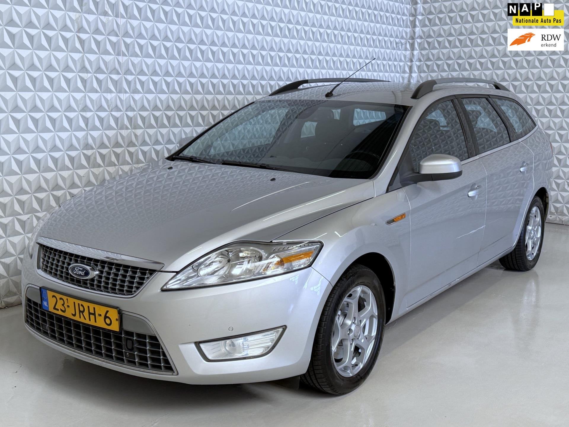 Ford Mondeo Wagon 2.0-16V Titanium FlexiFuel / EXPORT (2009), Auto's, Stof, Gebruikt, Mondeo, Origineel Nederlands