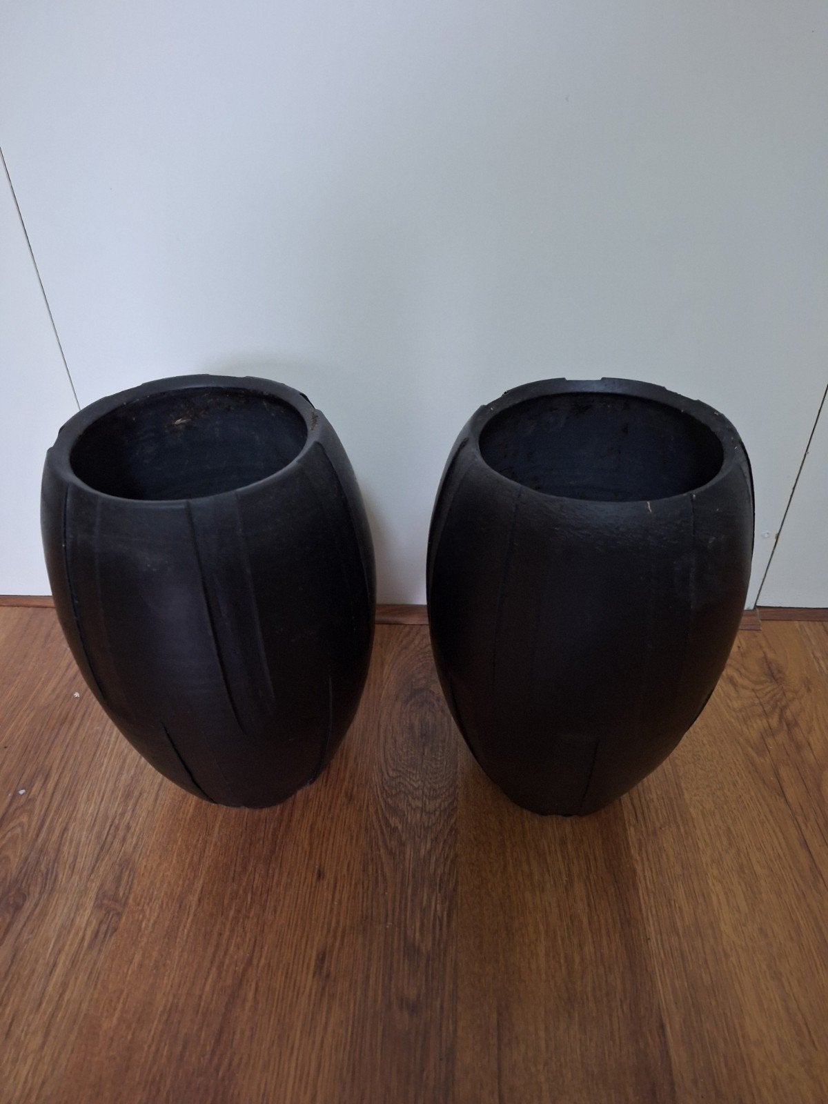 2 stuks Aardewerk bloempotten te koop, Ophalen, Gebruikt, Rond, Binnen