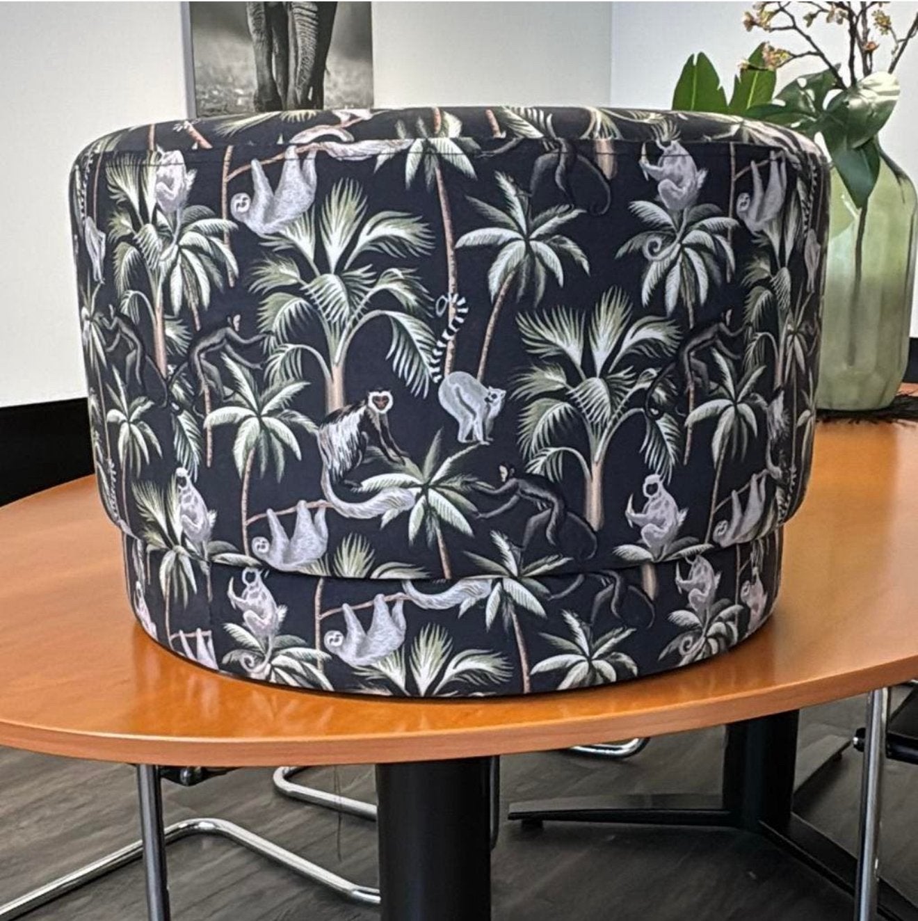 Poef / hocker jungle print, Ophalen, Zo goed als nieuw, Rond, Minder dan 50 cm