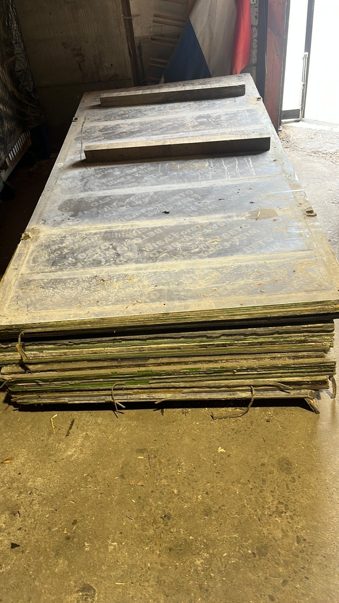 Gebruik 18 mm Betonplex hardhout, Doe-het-zelf en Verbouw, Platen en Panelen, Gebruikt, Rvwerkt@gmail.com, Ophalen of Verzenden