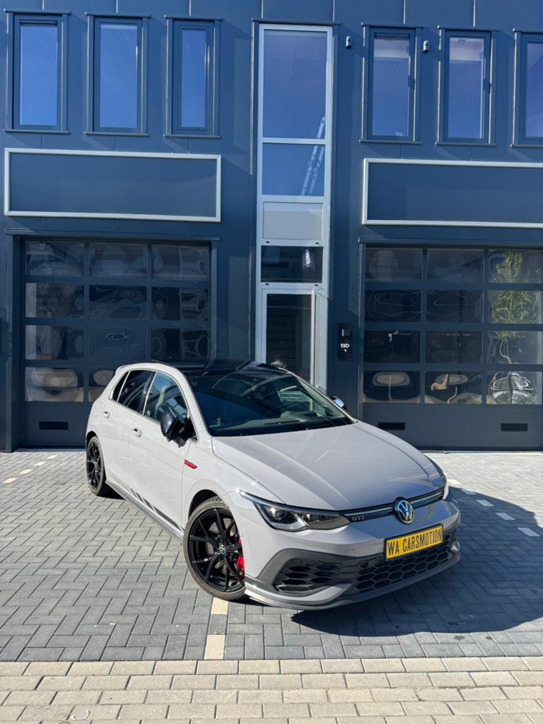 Volkswagen Golf 2.0 TSI GTI Clubsport PANO|IQ|H&K|HUD|AKRA|, Auto's, Lichtsensor, Leder, Grijs, Dealer onderhouden