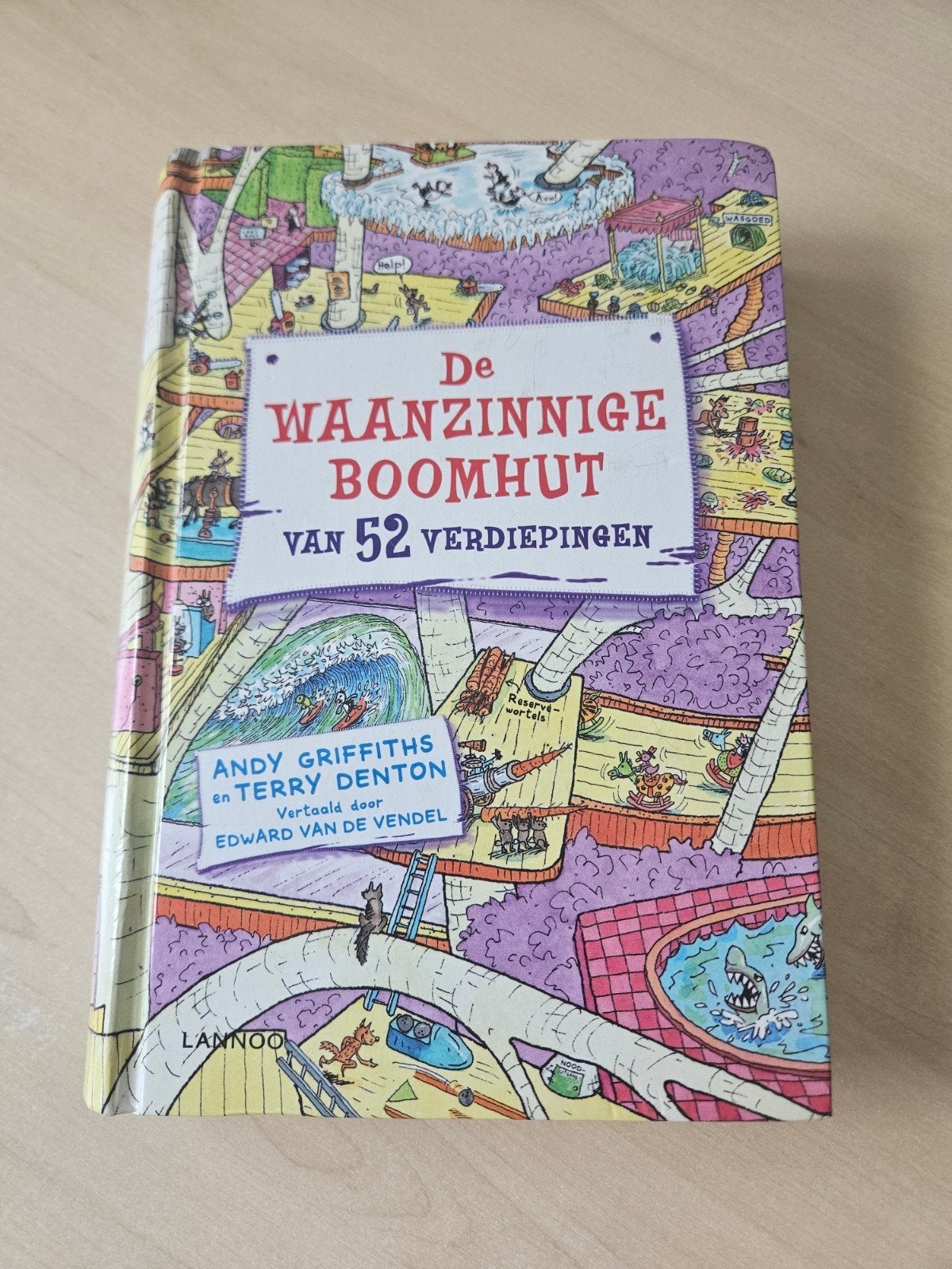 De Waanzinnige Boomhut van 52 Verdiepingen - Andy Griffiths, Boeken, Ophalen of Verzenden