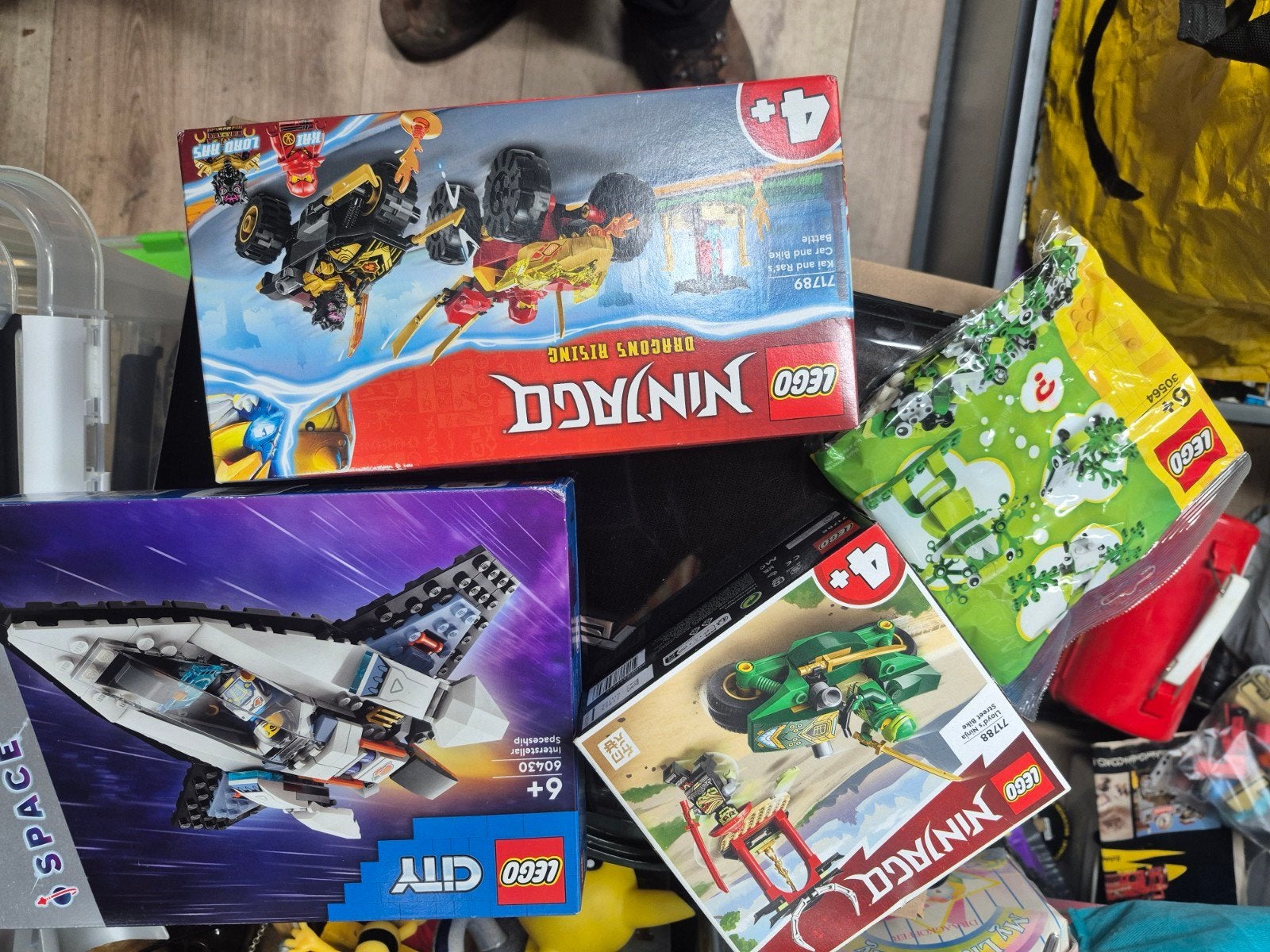 Diverse LEGO sets: Ninjago en City Ruimteschip, Kinderen en Baby's, Speelgoed | Duplo en Lego, Ongeopend/sealed, Lego, Nieuw, Ophalen of Verzenden