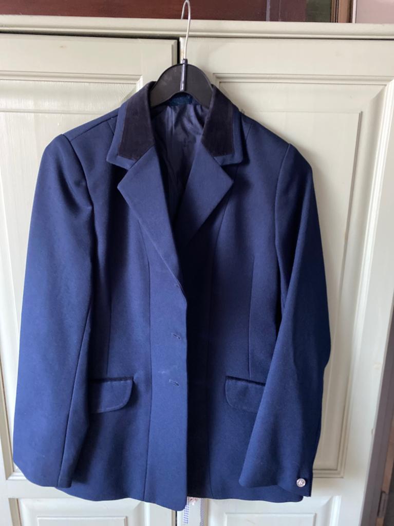 Blauwe wedstrijd jasje, paard, pony sport., Ophalen of Verzenden, Zo goed als nieuw, Maat 38/40 (M), Blauw