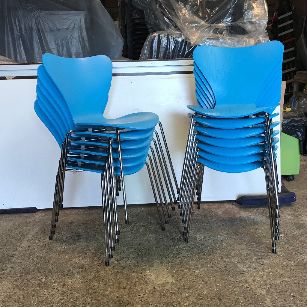 13 IZGS blauw Fritz Hansen 3107 vlinder stoel stoelen chairs, Ophalen, Blauw, Zo goed als nieuw, Nvt