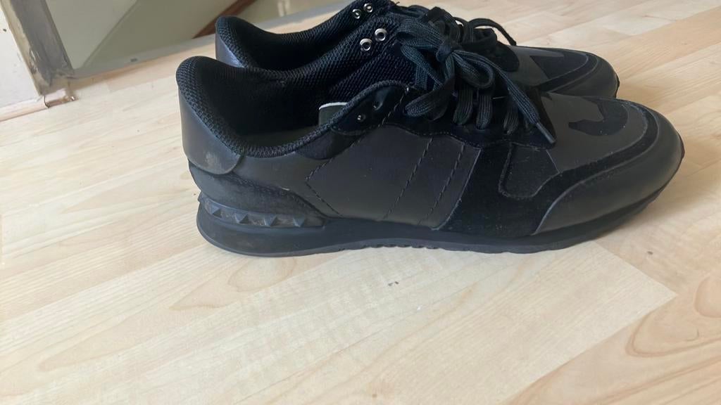 Valentino garavani maat 45 originele, Ophalen, Zo goed als nieuw