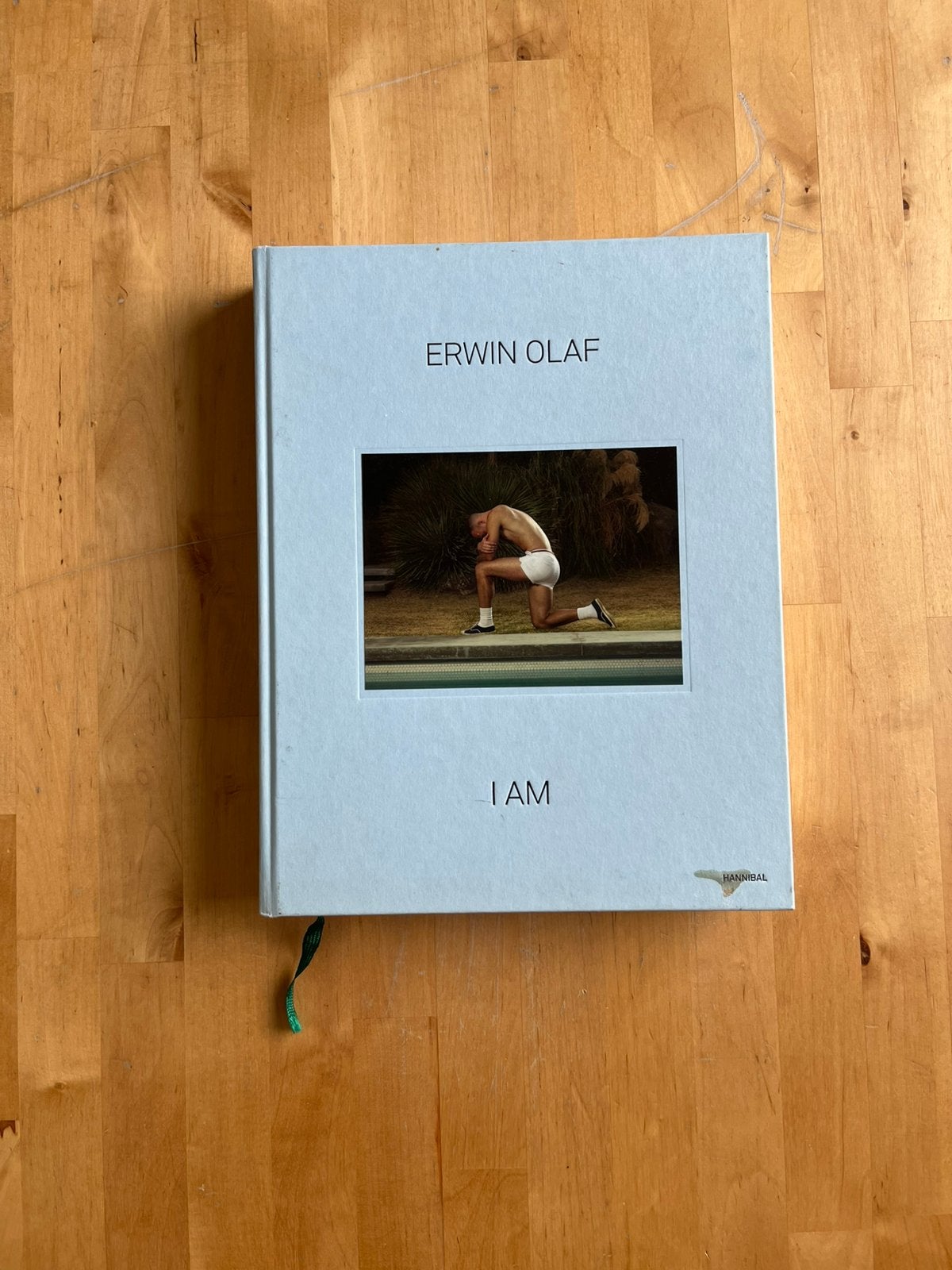 Erwin Olaf - I Am, Ophalen of Verzenden, Gelezen, Fotografen